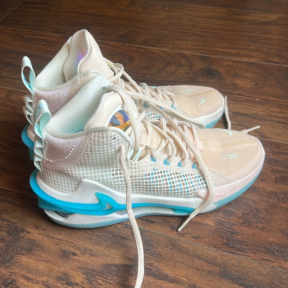 Nike GT Jump Pearl Vivid Sky